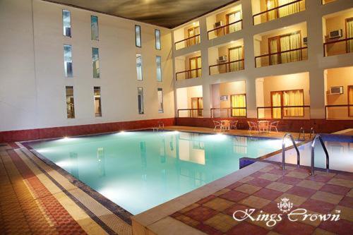 King'S Queen Crown Mandarmoni Mandarmani Bagian luar foto